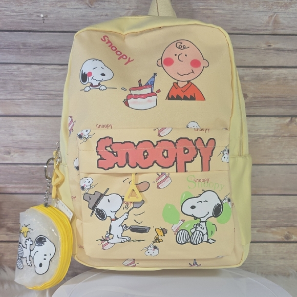 Snoopy Backpack with Keychain Pouch - Picture 1 of 5